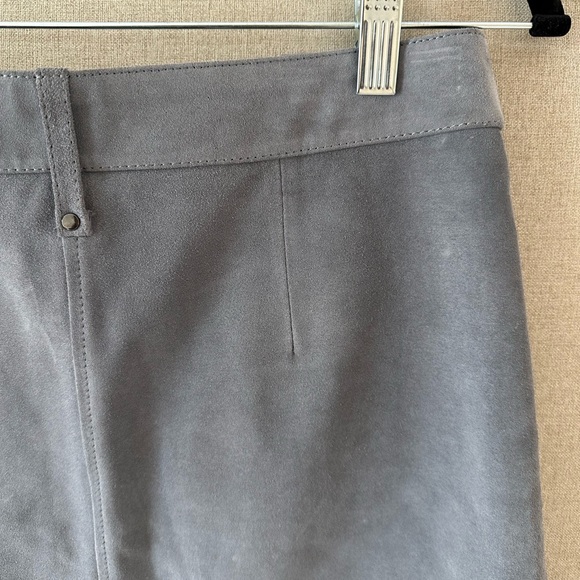 REISS Enya Suede Mini Skirt - Picture 12 of 16
